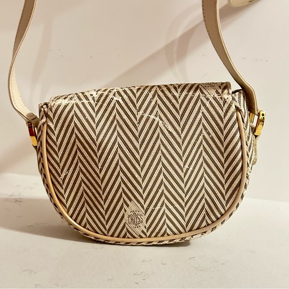 Vintage Mark Cross Pebbled Leather Crossbody Purse, Chevron - Picture 7 of 12